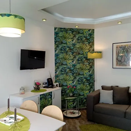 Little Wonder Apartment