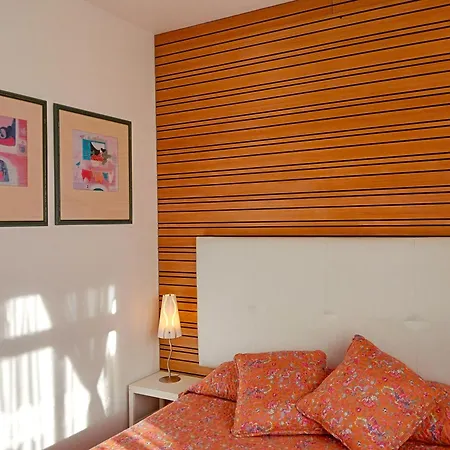 Little Wonder Apartment *